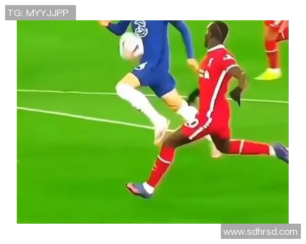 搞笑足球解说：那些让你笑到肚子疼的球星瞬间和经典评论